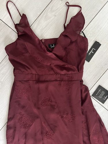 Lulus New With Tags Flutter Flow Burgundy Embroidered Maxi Dress High Slit Small - Picture 4 of 4