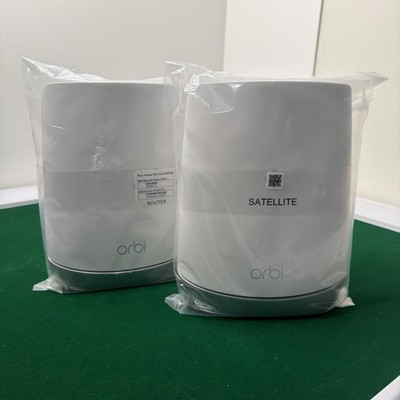 NETGEAR Orbi RBR750 Router & RBS750 Satellite, Tri-band Mesh WiFi
