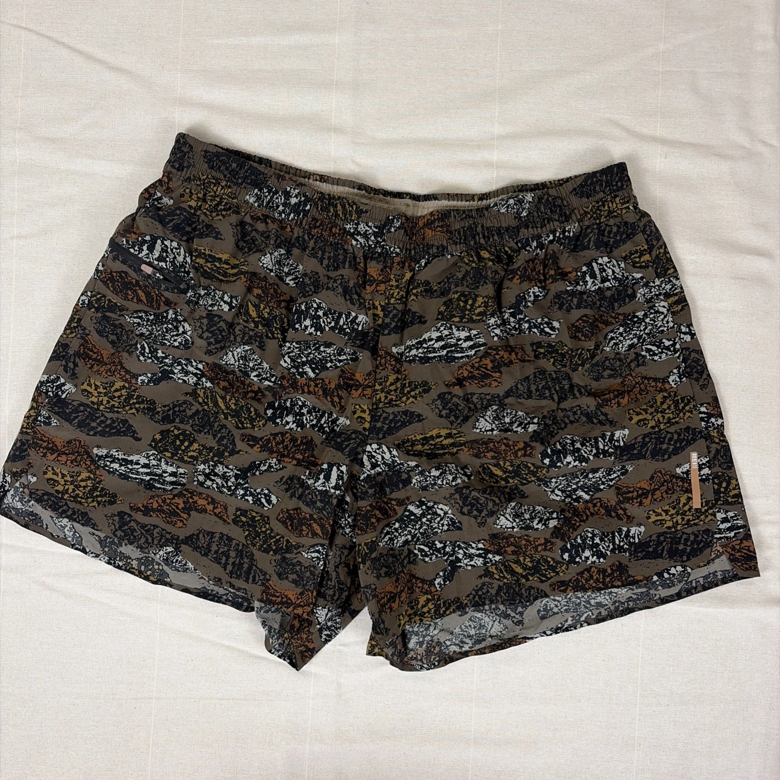 REI Co-op Athletic Shorts Women XL Camo Lightweight Hiking Trail Running