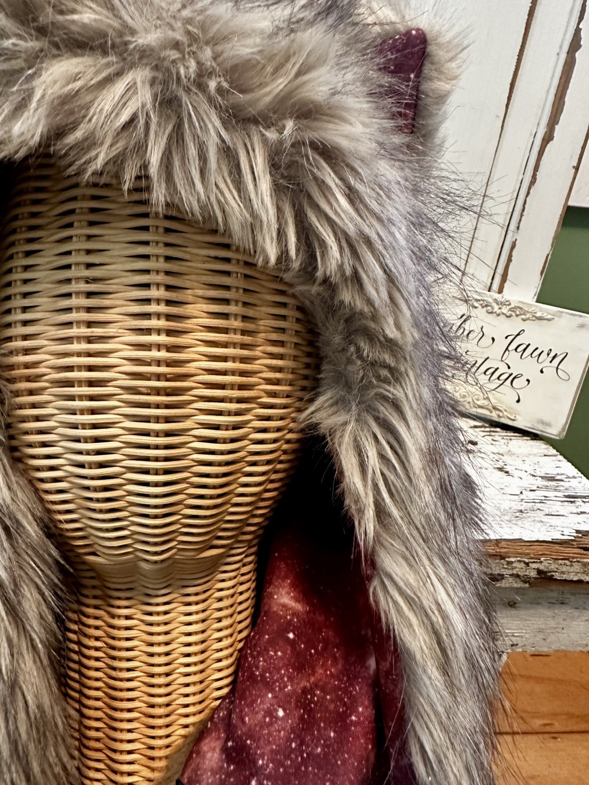 SpiritHoods Galaxy  Ruby Arctic Wolf Fox Moon Spi… - image 12