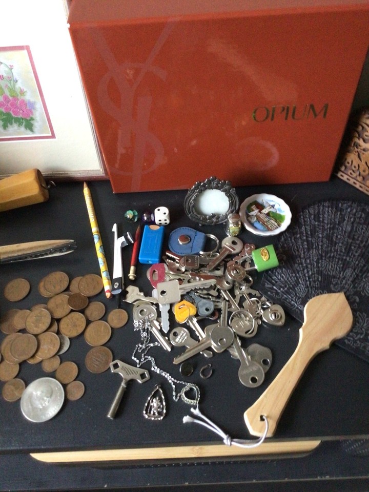 joblot-of-mixed-vintage-collectibles-and-curios-bundle-ebay-uk