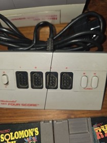Vintage Nintendo NES System NES FOUR SCORE 1 CONTROL 5 GAME BUNDLE
