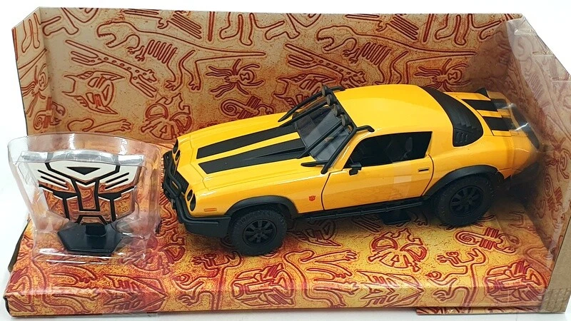 Jada 1/24 Scale Diecast 34263 - Transformers 1977 Chevrolet Camaro Bumblebee - Image 4 of 4