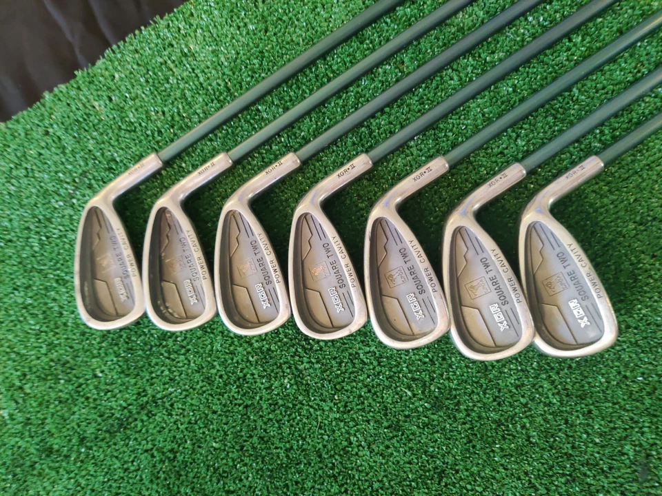 Square Two XGR Power Cavity 3-10 Ladies Irons Set (No 9) Graphite Shafts - Image 3 of 4
