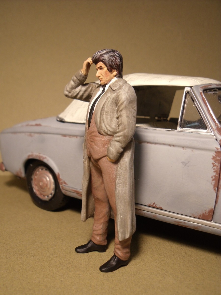 Figurine 1/18 Le Chien De Columbo – Voiture Peugeot 1960 – Norev, Minichamps, France