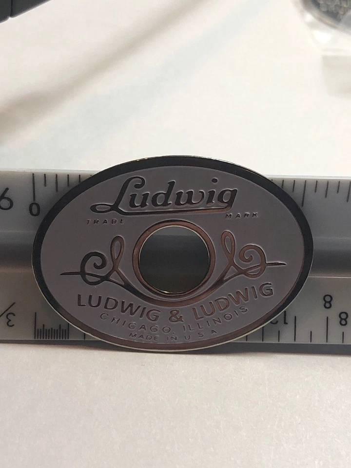 1930's Ludwig & Ludwig White & Silver Drum badge-Reproduction - Image 3 of 3