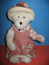 BOYDS BEAR - MRS POTTER - WHITE - LIMITED EDITION - 2002 - W/STAND - 16"
