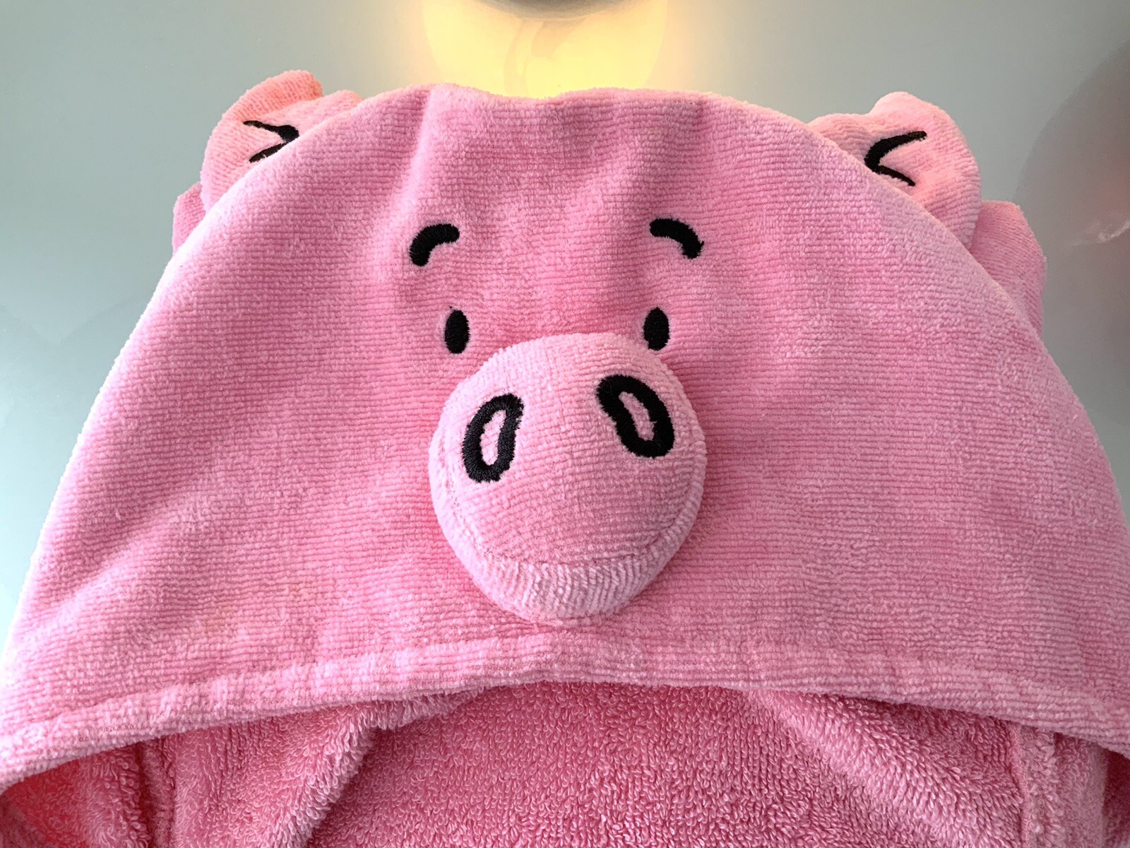 Percy Pig Towel Large Hooded Cotton Towel, Snuggle Hoodie, Pyjamas 11/12 Bundle image 6