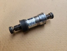 Shimano BB-UN52 Cartridge Bottom Bracket 68mm Shell 110mm Spindle + Crank Bolts