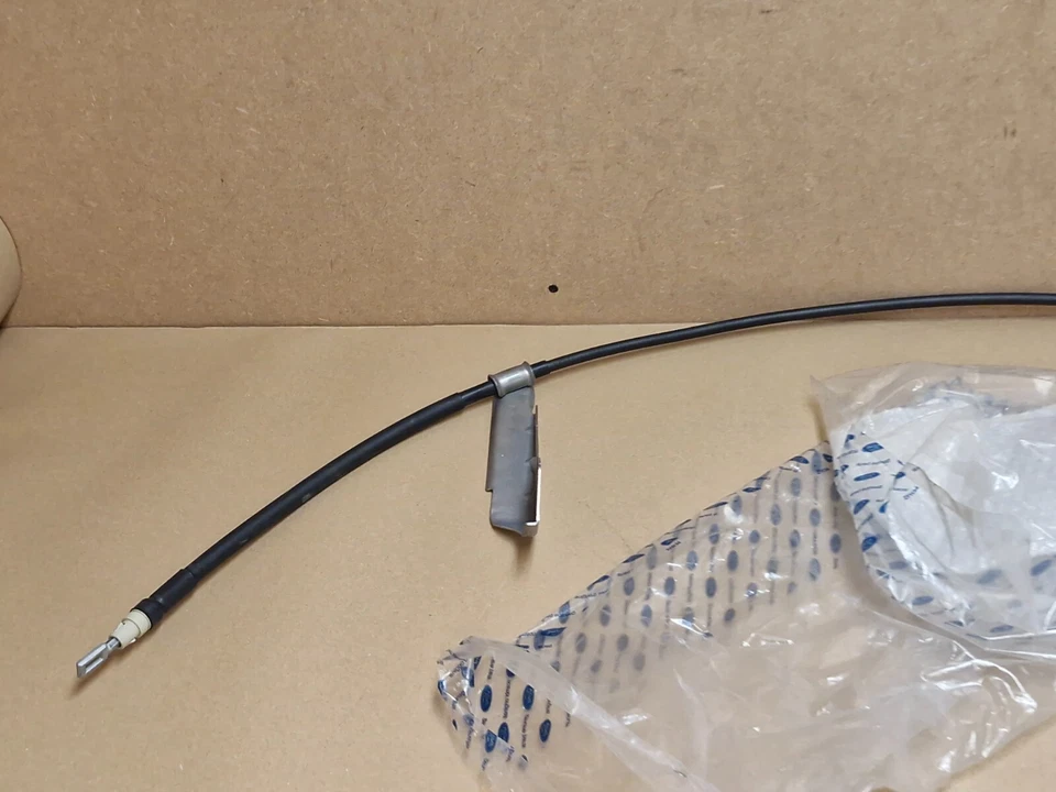 Ford Transit Mk8 2.2 Diesel 2014-on Rear Left Hand Brake Cable 2132021 Genuine - Image 3 of 4