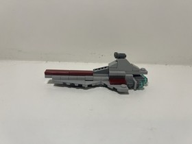 LEGO Star Wars: Republic Attack Cruiser (30053)