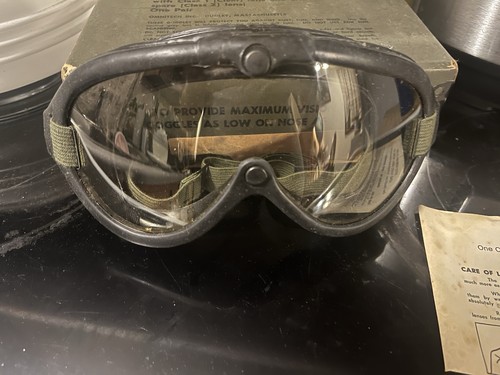 Omnitech Inc. Military Wind Dust Goggles with Box and Instructions