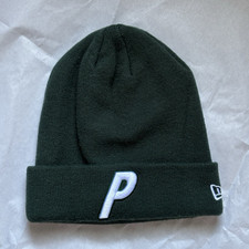 Palace x New Era  P  Logo Beanie  Dark Green 