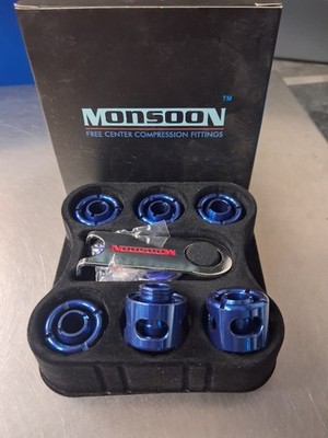 Monsoon Free Center Compression Fittings, 7/16'' x 5/8'' 6 Pack Blue