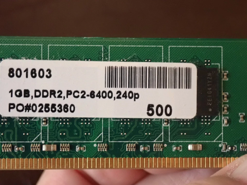 1GB  DDR 2 Desktop Modules 6400  240p 240-Internal Memory RAM and 2 - 2 GB RAM - Image 2 of 4