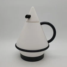 Vintage K SHIGETO  Milano Modernist  Carafe Thermos, Black  White Made in Japan