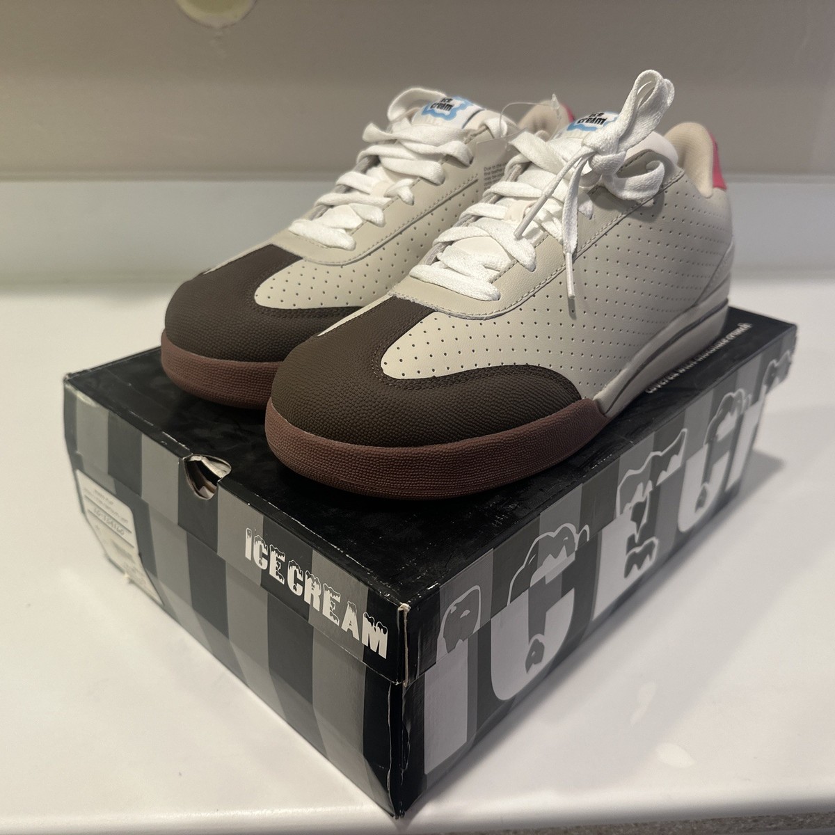 Chocolate Chip Reebok BBC Ice Cream Board Flip Size 9 - Pharrell