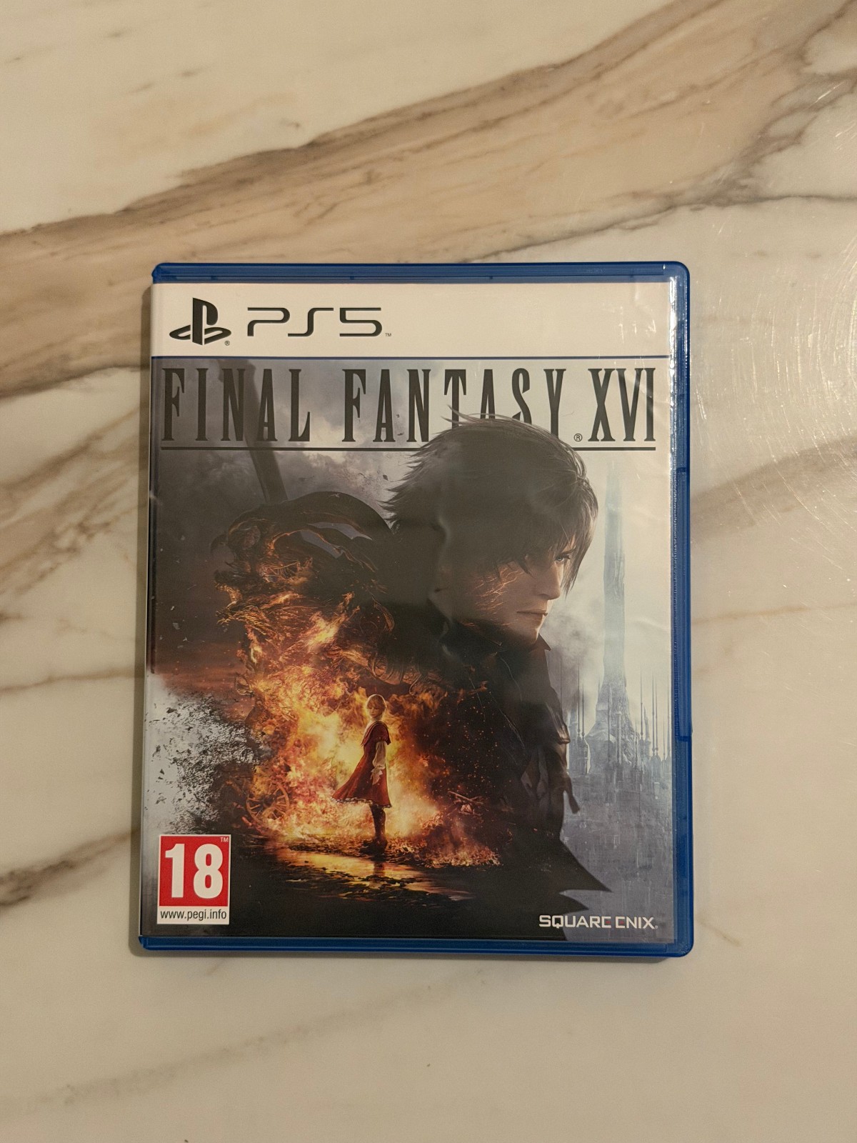 Final Fantasy XVI (PS5) – PlayStation 5 Action RPG | HÜLLE BESCHÄDIGT – TRACKED 48