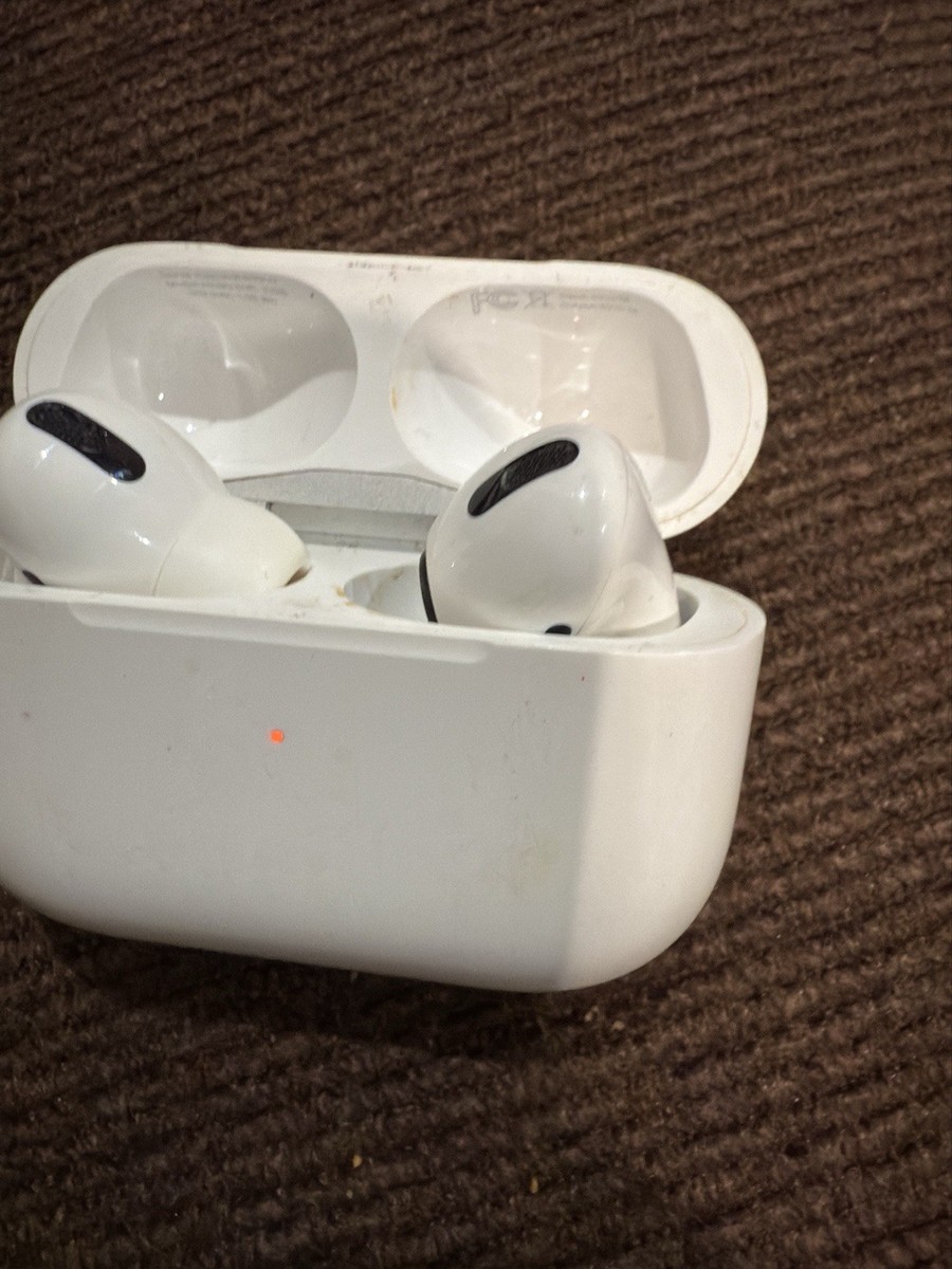 Apple AirPods Pro with Wireless Charging Case - White 190199247017