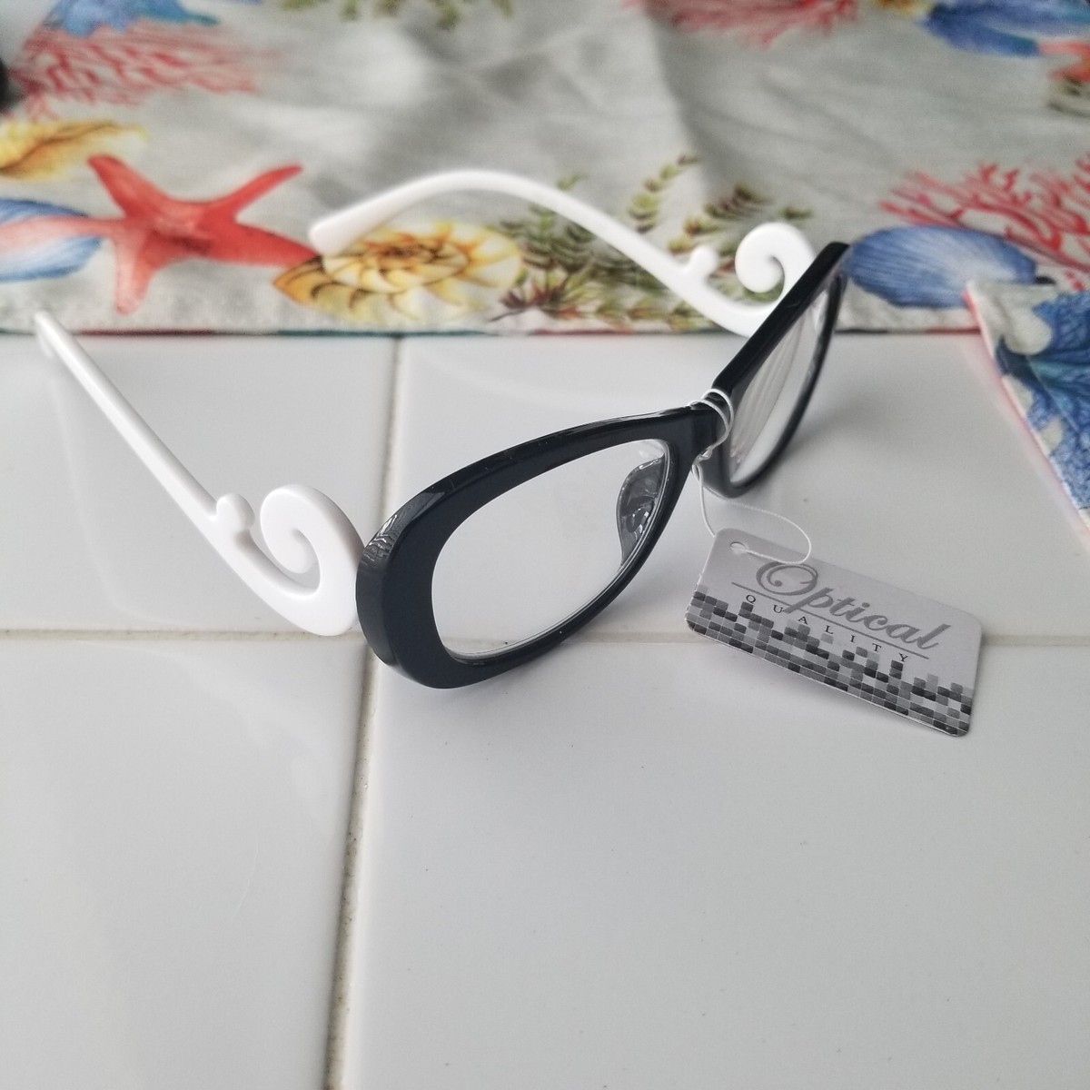 Luxury Arm Baroque Optical 2.25 Eyewear White and Black  display picture 3