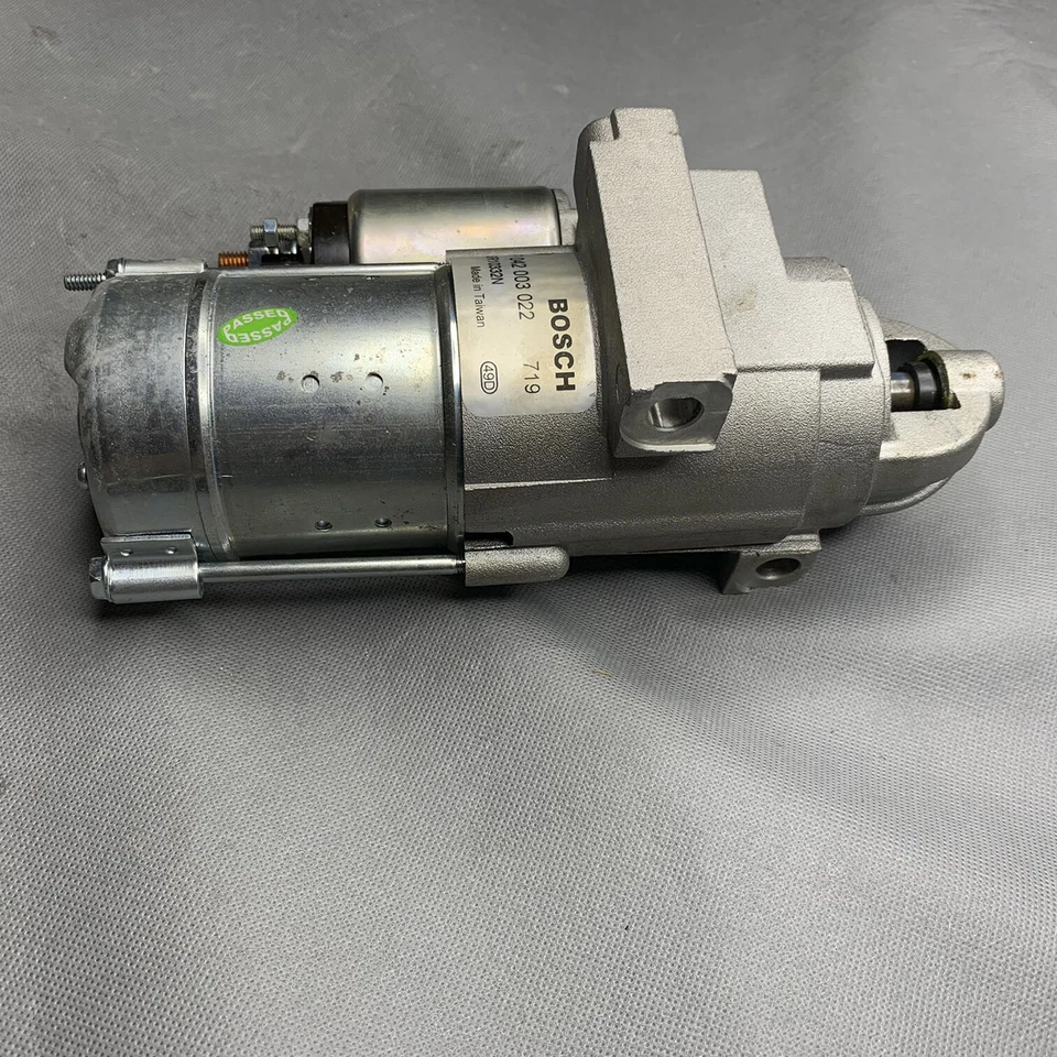 BOSCH GENUINE STARTER For 1996-2003 Chevrolet Blazer S10 4.3L F042003022 - Image 2 of 4