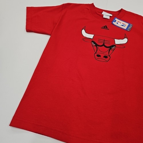 NWT Chicago Bulls Red NBA Basketball Adidas T-Shirt Youth Large New With Tags - Picture 2 of 8