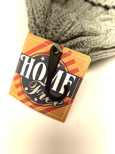Home Free~ State Initials Wisconsin Gorro-Gris-Talla única para la mayoría - Imagen 3 de 4