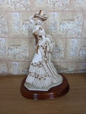  Vintage leonardo collection figurines lady the promenade 1991