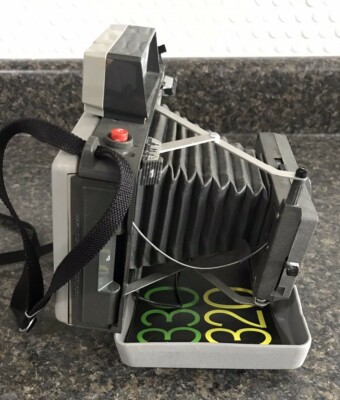 Vintage Polaroid Automatic 320 Land Camera w/ Flash & Case | eBay