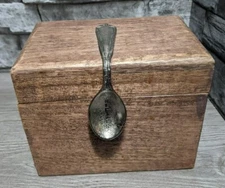 Mud Pie Home Spoon Knob Wood Recipe Card Kitchen Holder Decor Box