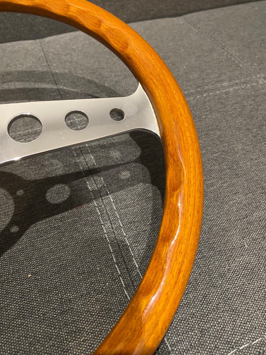 MOMO Super INDY Best Condition Wood Car Steering Wheel 02-86