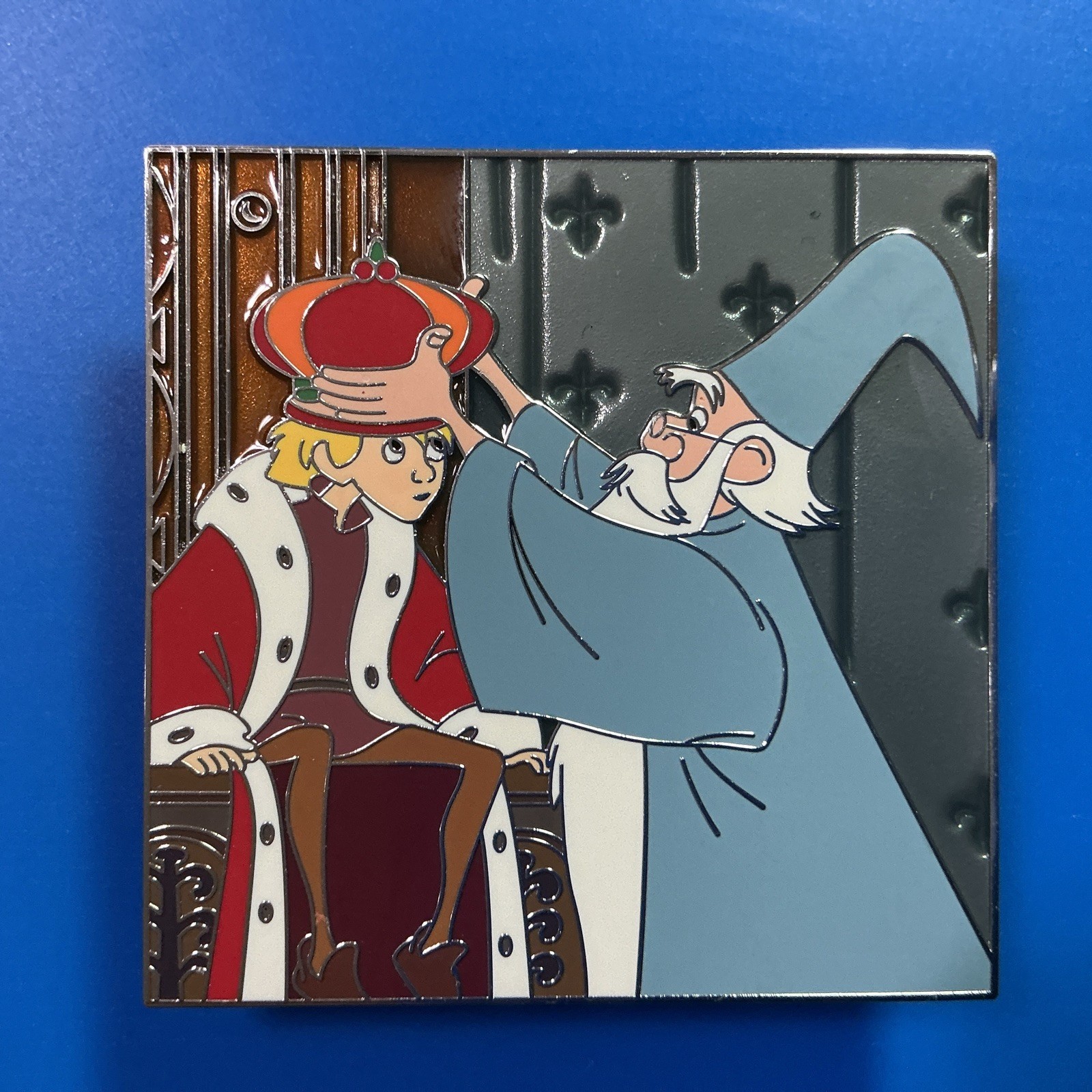Disney Pin - The Sword In The Stone - Merlin Crowning Arthur - Wart Crown