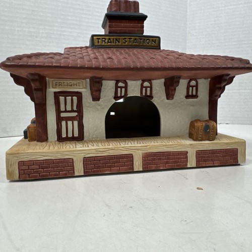 Partylite Whistle Stop Train Station Porcelain Tealight Candle Holder House - Picture 6 of 10
