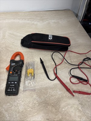 Klein Tools CL312 400A AC Digital Clamp Meter In Great Condition.