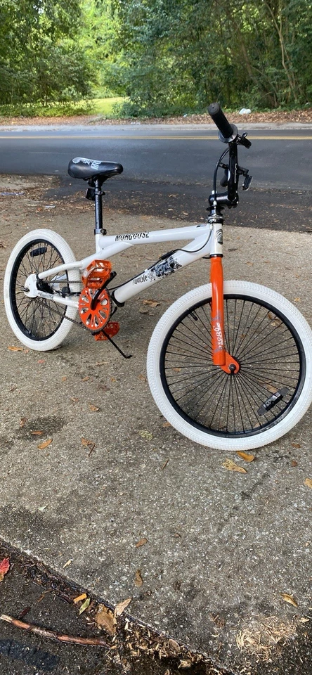 Mongoose Rebel 20 дюймов BMX оранжевый и белый с совершенно новыми шинами - Изображение 3 из 3