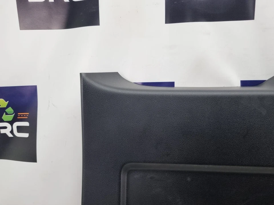 SUZUKI GRAND VITARA 2005-2011 INTERIOR TAILGATE BOOT PANEL  83771-65J0 - Image 3 of 4