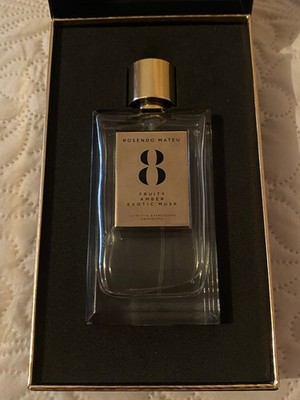 Rosendo Mateu Nº 8 Fruity, Amber, Exotic Musk Rosendo Mateu Olfactive Expression