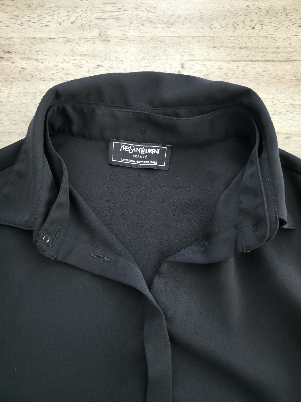 Camicia nera YVES SAINT LAURENT Beaute Uniform taglia 38 M donna