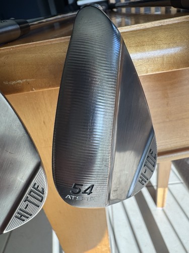 Taylormade Hi Toe 4 Wedge Set 50, 54, 60 - Picture 4 of 7