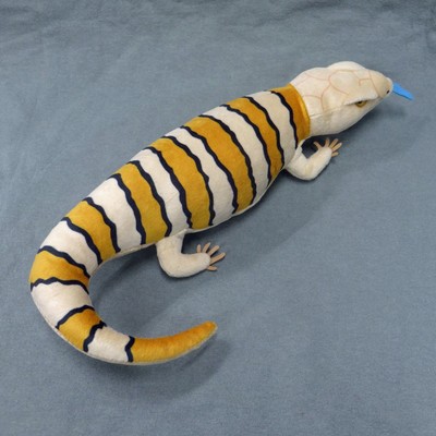 blue tongue skink plush