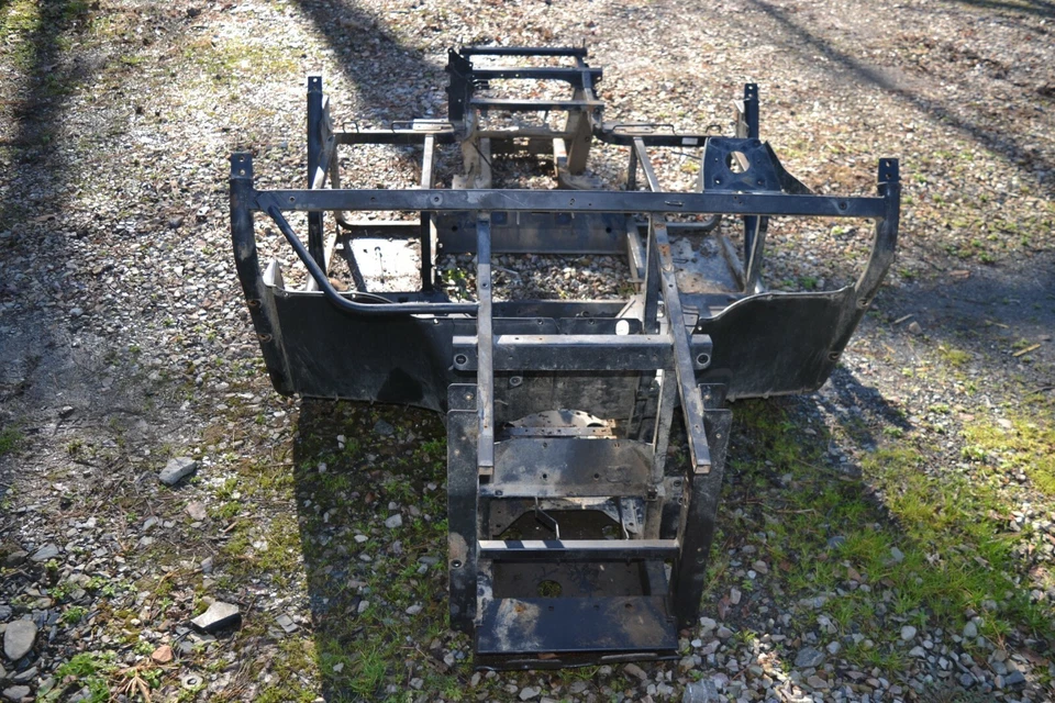 NO SHIPPING MAIN FRAME CHASSIS BOS 05 YAMAHA RHINO 660 YXR 4X4 NO SHIP - Imagem 2 de 4