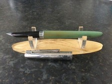 Vintage CONWAY STEWART Fountain Pen - Green with Chrome Cap