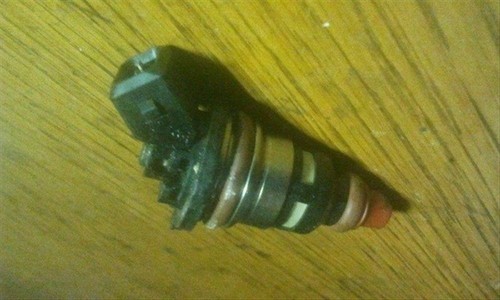 Ford Mondeo I (2) BNP (GBP) Einspritzdüse 571082471