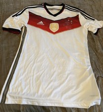 2014 FIFA World Cup Soccer Cards and Collectibles 68