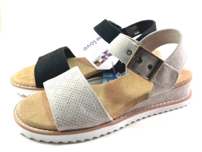 Bobs from Skechers 114147 Low Wedge Memory Foam Comfort