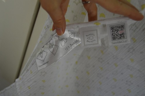 Swaddle Designs Moon & Stars Baby Blanket Swaddle Muslin White Yellow Gray - Picture 6 of 7