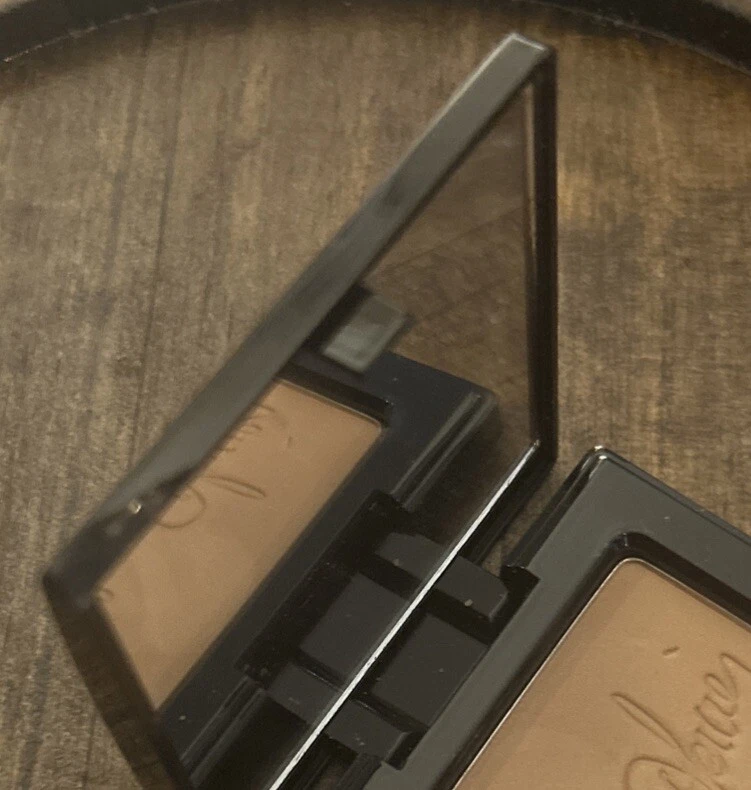 Polvo bronceador mate Laura Mercier Soleil 1 nuevo tamaño completo descontinuado raro Foto 4 de 4