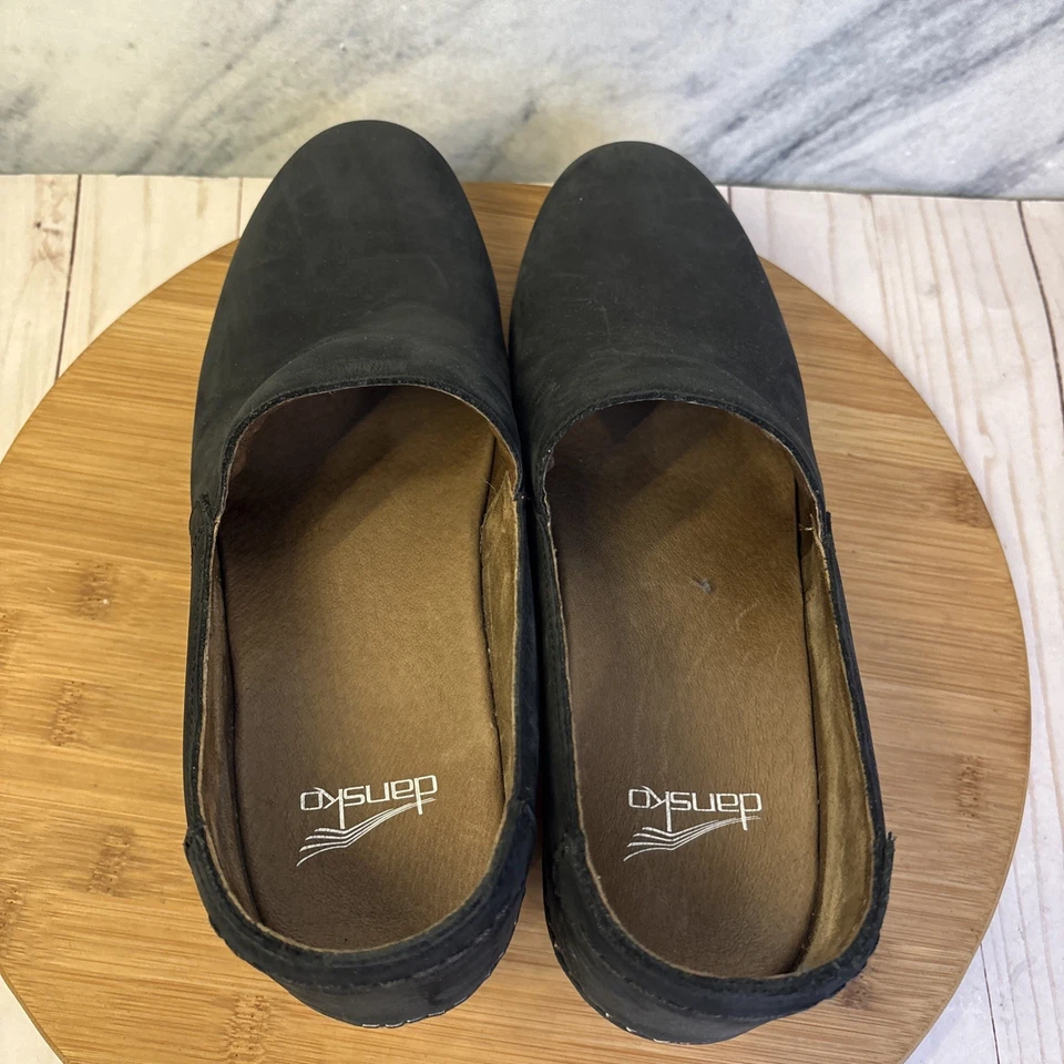 Dansko Marisol Clogs Women's EU 40 US 9-9.5 Black Suede Heeled Slip On Shoes - Image 4 of 4