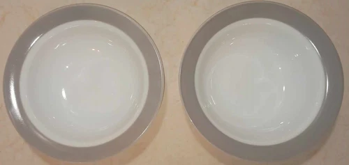 Vintage Pyrex Dove Gray Bowl Set Of 2