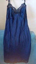 Vintage Wondermaid Blue/Black Lace Full Slip Nylon USA Sz 36 NonCling Lord&Taylr